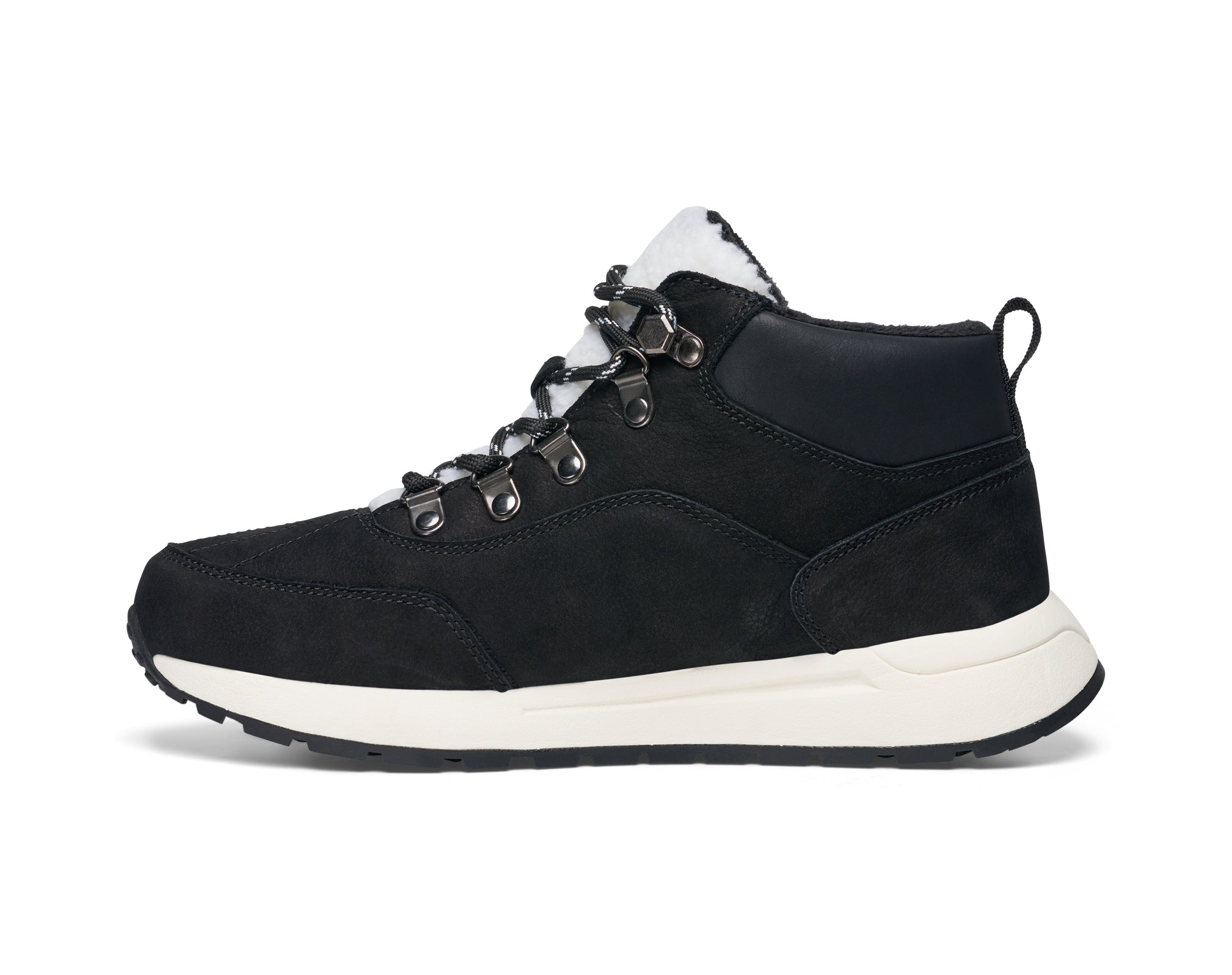 (black)