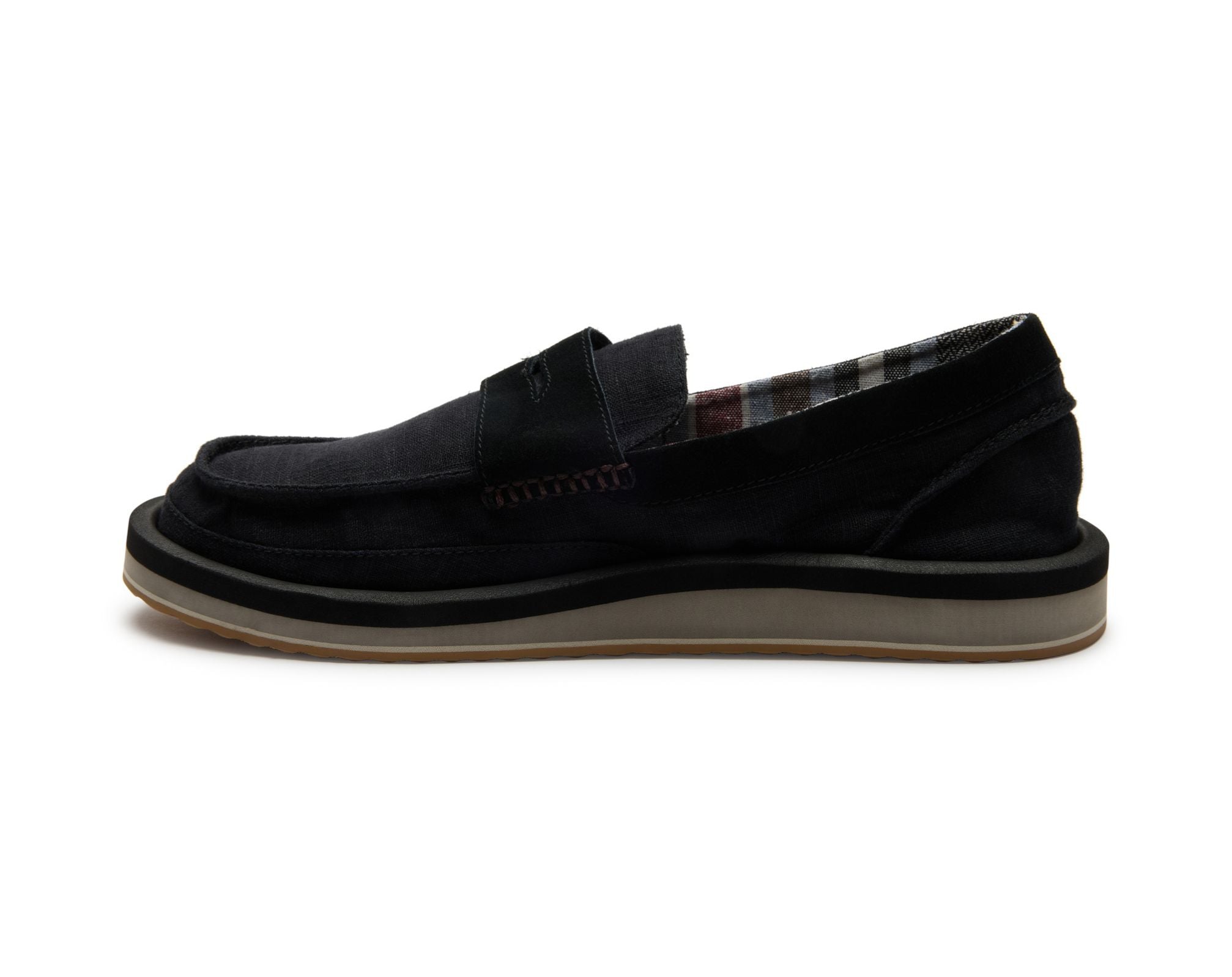 (black)