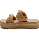 (tan)