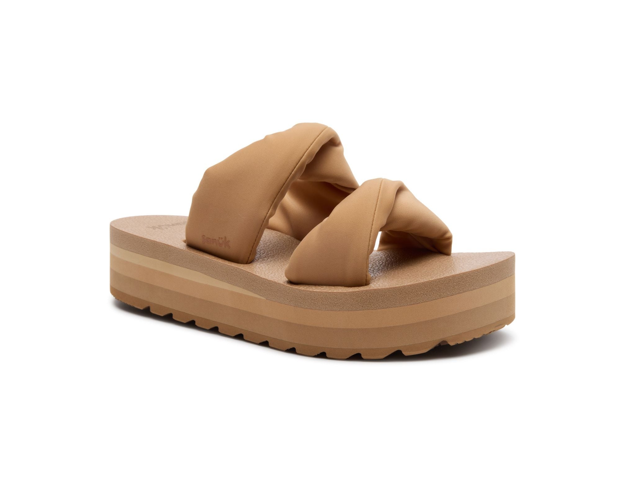 (tan)
