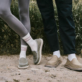 (olive)