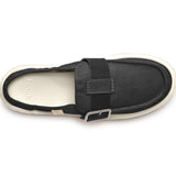 (black)
